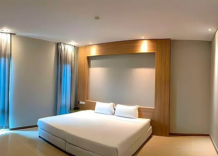 C Bangna Hotel Bangkok